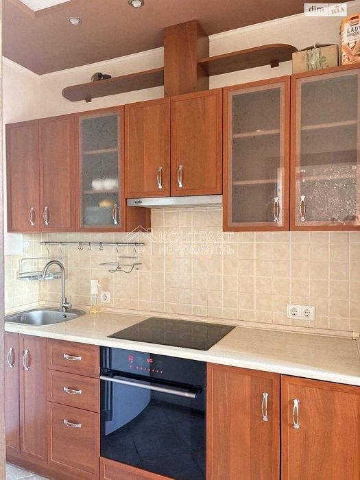 Продам 2-кімнатну квартиру біля парку Квітки-Основ'яненка