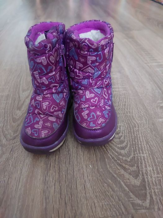 Зимові чобітки для дівчинки