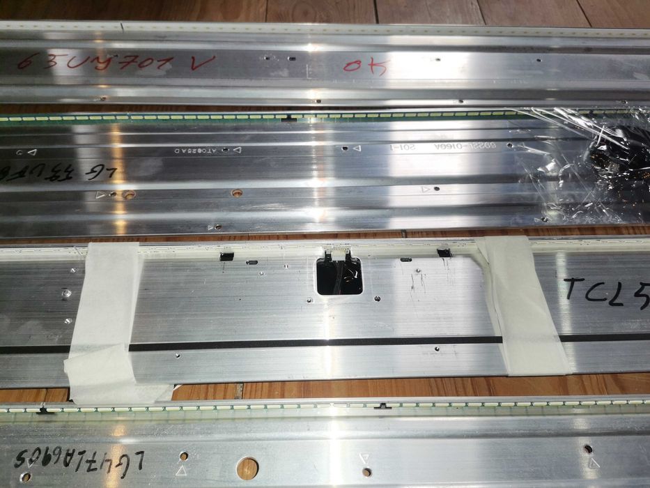 Réguas (barras) de leds  de tvs com tela partida mas funcionais