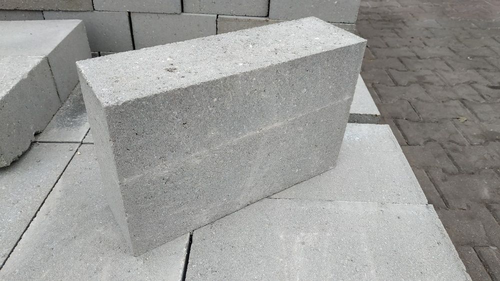 Bloczek betonowy fundamentowy 38x24x12cm- DUŻA ILOŚĆ / TRANSPORT HDS