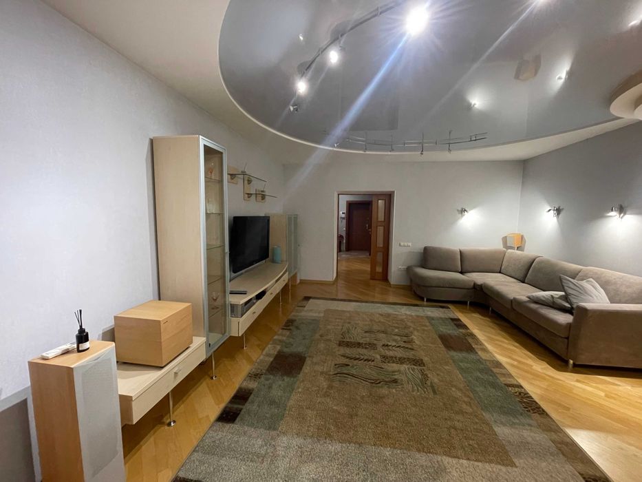 Здам Квартиру Героїв Сталінграда 12д