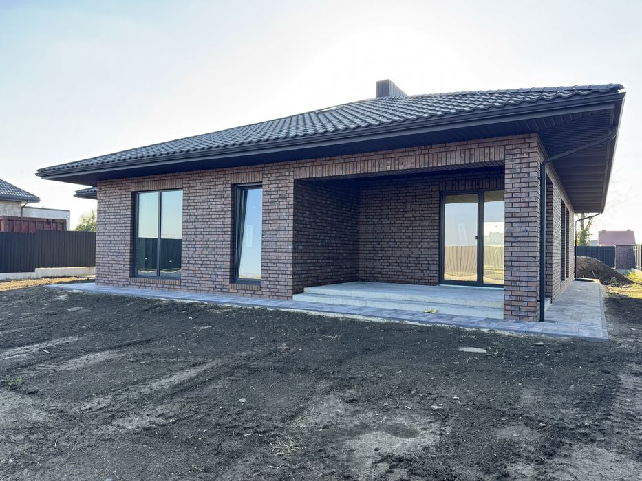 Елітний Будинок з клінкерної цегли  Луцьк- с.Тарасове