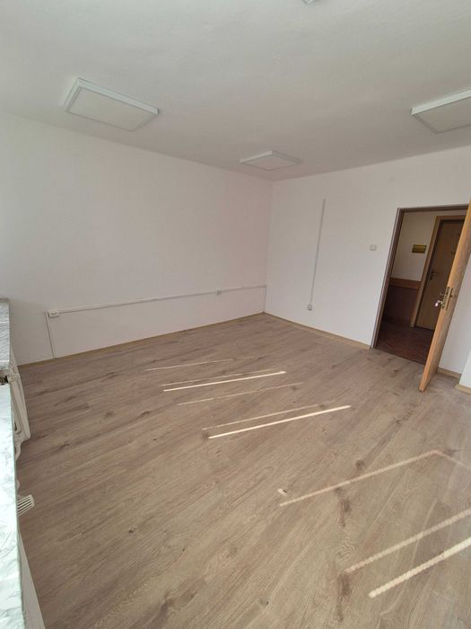 Wynajmę lokal użytkowy, biuro blisko centrum.