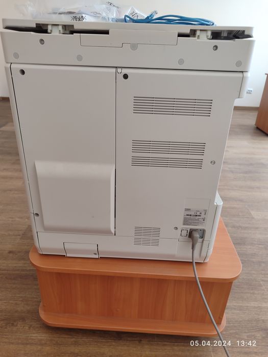 Багатофункціональний пристрій Canon IR-2520