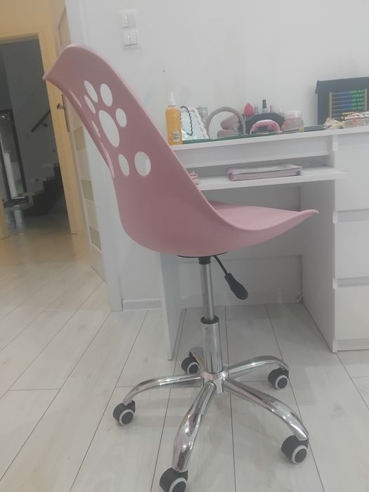 Sprzedam dodatki do pokoju