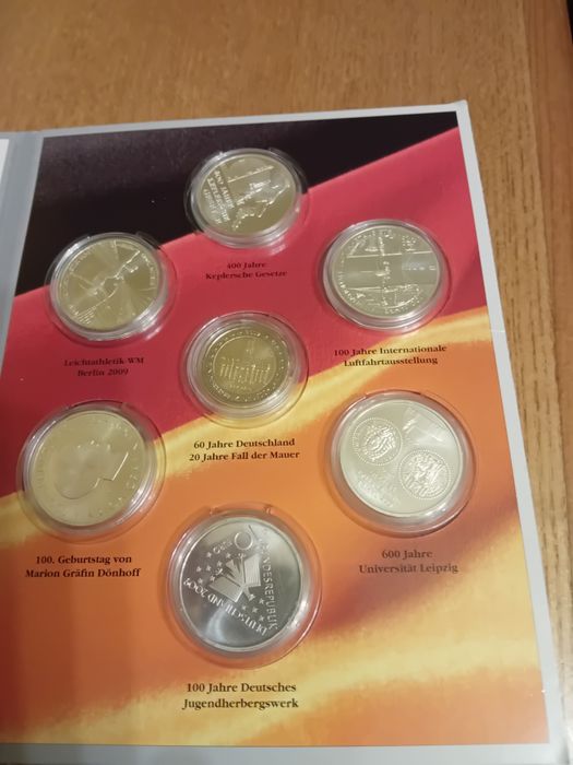Moedas de prata e ouro