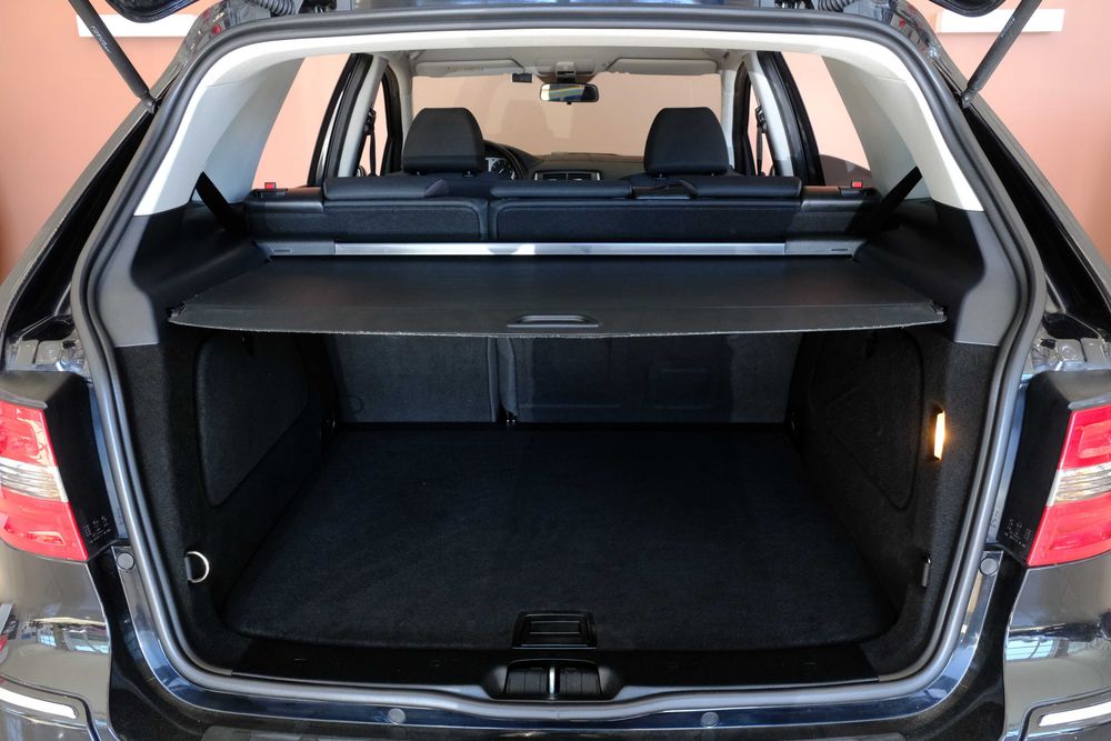 Mercedes B-Class 2011