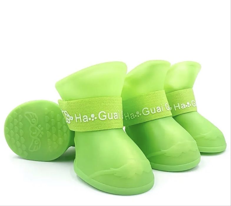 Продам обувь для собаки