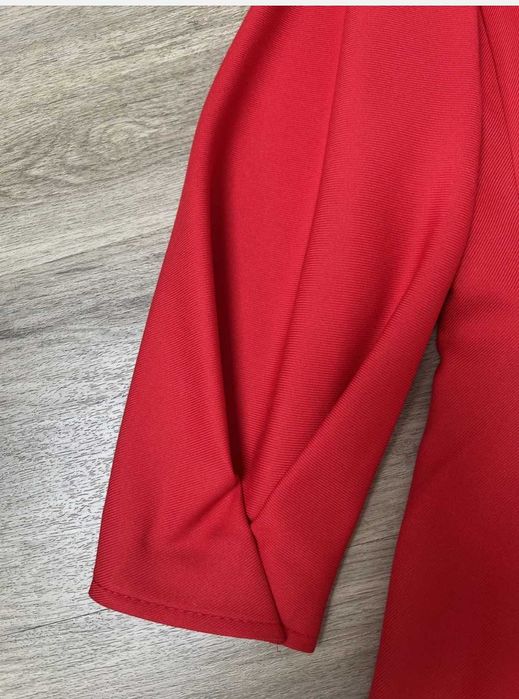 Червона сукня плаття Zara