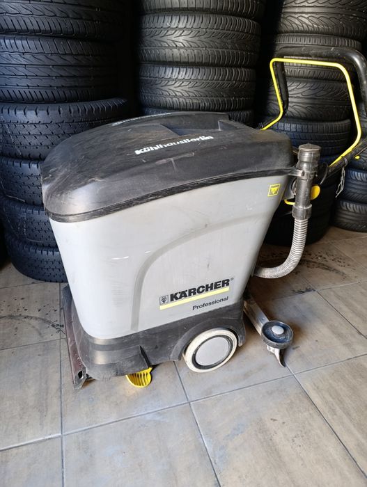 Підлогомийна машина KARCHER BR 40-25