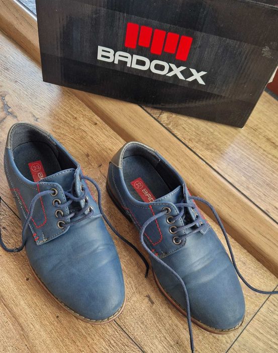 Buty chłopięce komunia 33 granatowe eleganckie