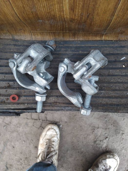 Продам хомуты для лесов