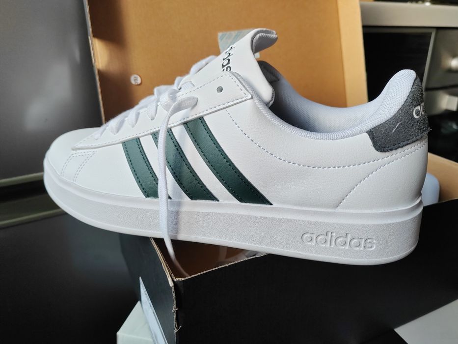 Buty męskie adidas nowe 44