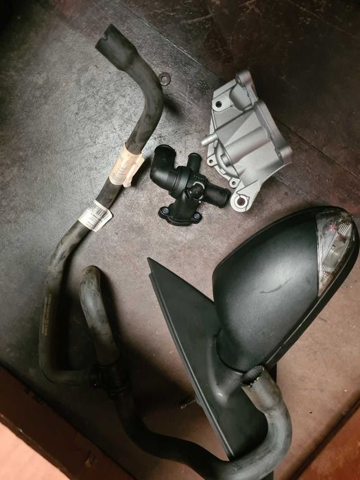 PEQUENO LOTE MATERIAL SMART FORFOUR (454) VER IMAGENS