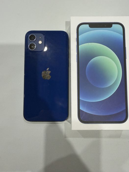 Продам iphone 12  64GB
