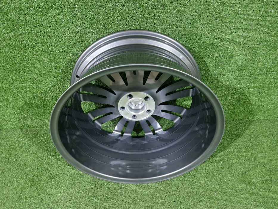 диски R21 5 x 120 для Range Rover Sport , Discovery, Velar DR02