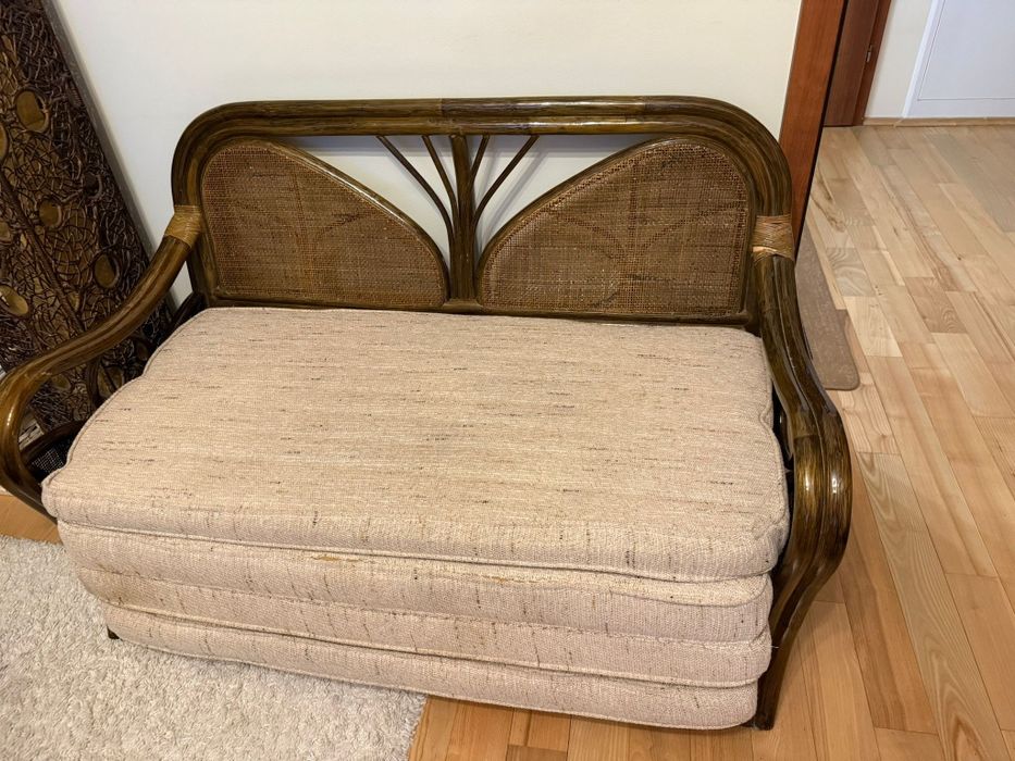 Kanapa rattanowa plus stolik szklany