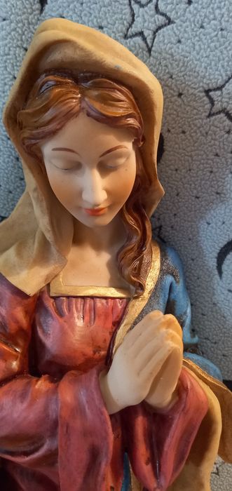 Escultura da Virgem Maria