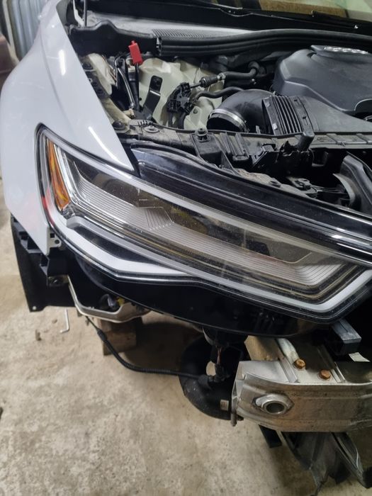 Фара  audi a6c7 рестайлінг full led