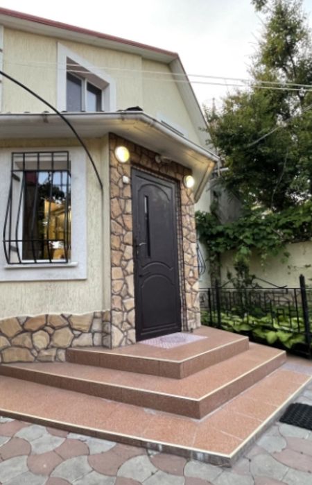 Сдам дом Толбухина/Мега дом 4 к  ,генератор,зарядка для электро авто!