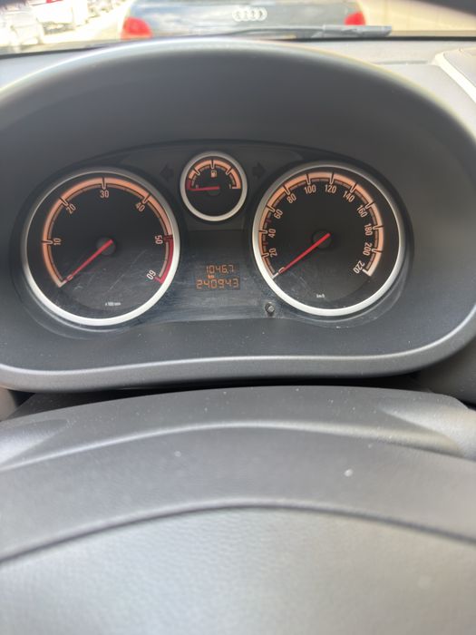 Opel Corsa 2006 Gasóleo