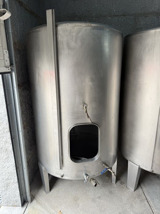 2 Cubas cuba inox 1500 litros