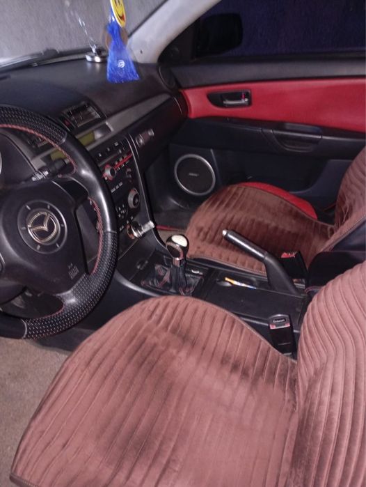 Продам  Mazda 3