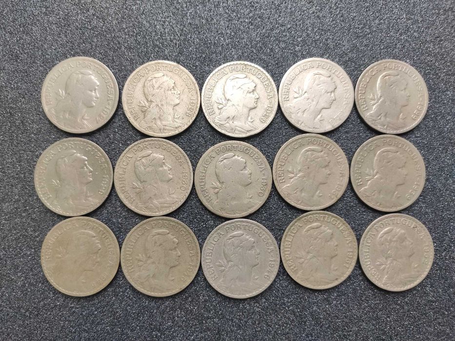 Moedas 1$ Alpaca - Várias Datas PREÇOS na DESCRIÇÃO Escudos - Todas 17.5€