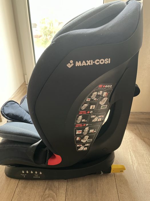 Автокрісло Maxi-cosi Titan