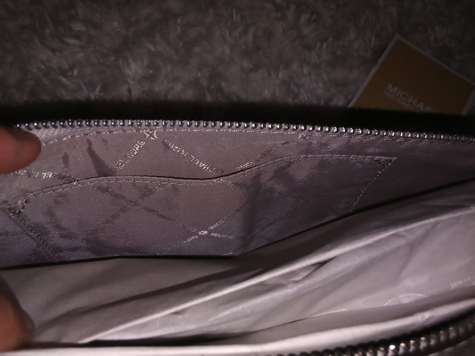 Mala Michael Kors original, nova