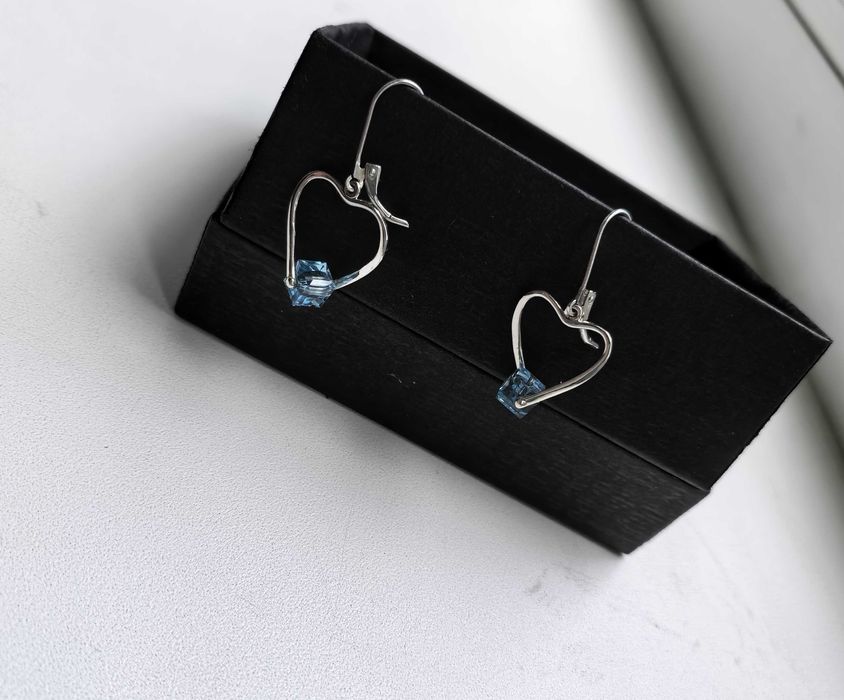 Сережки Ava Ro серце срібні з Swarovski (925 проба) Сережки серебряные