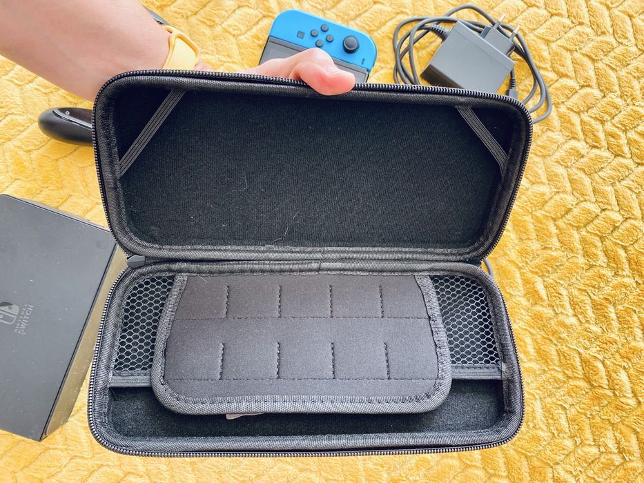Nintendo Switch Oled - Como Nova