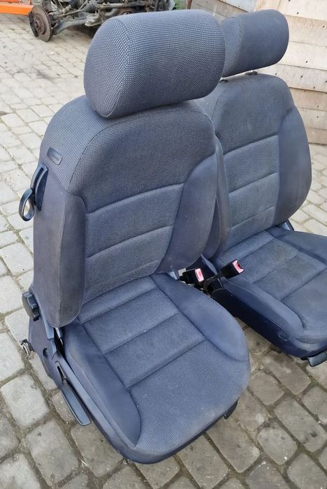 fotel przód prawy lewy audi a3 8l 3d