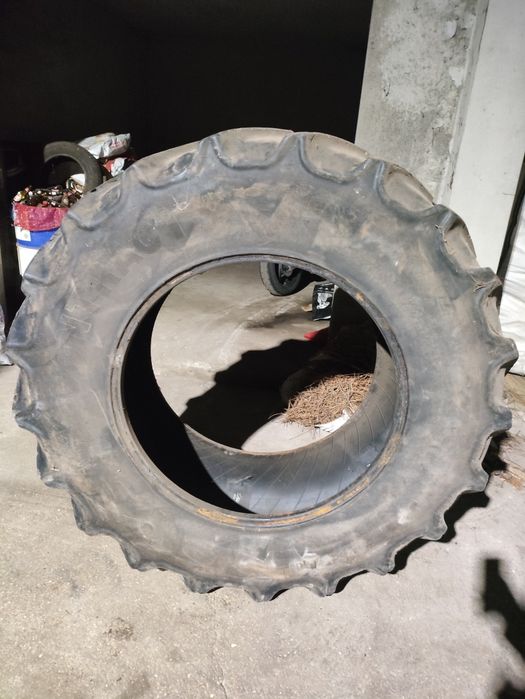 Pneus Continental 18.4 R 34