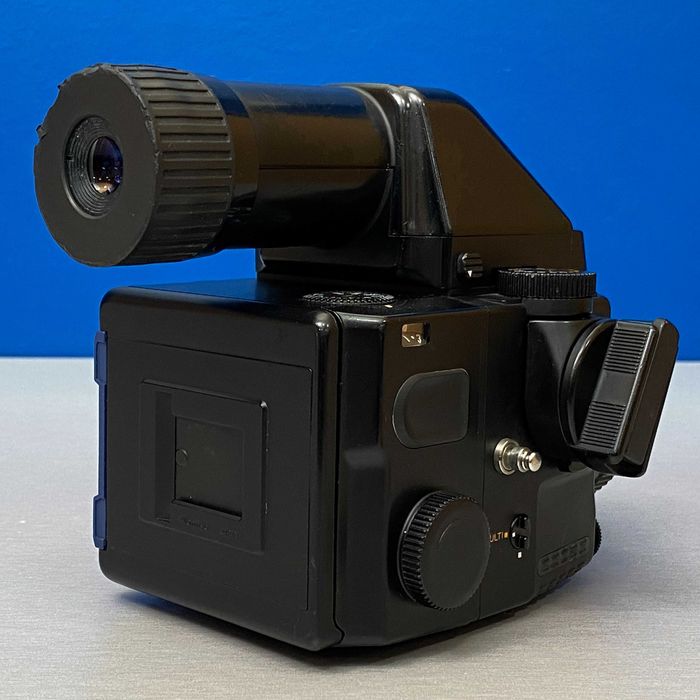 Mamiya M645 Super + Mamiya-Sekor C 80mm f/2.8