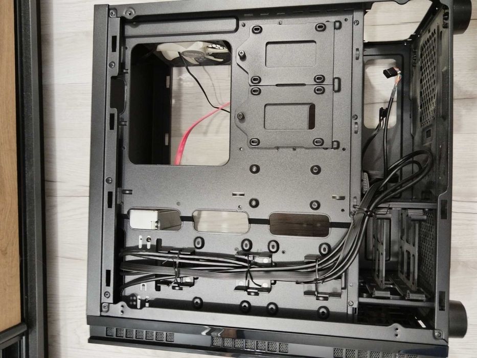 Obudowa Chieftec Hawk Glass 02B-OP   STAN IDEALNY