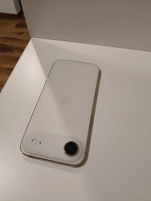 Iphone 17 air 256gb dourado