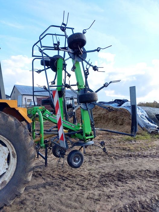 Przewracarka Deutz-Fahr 6821 super stan przetrząsarka