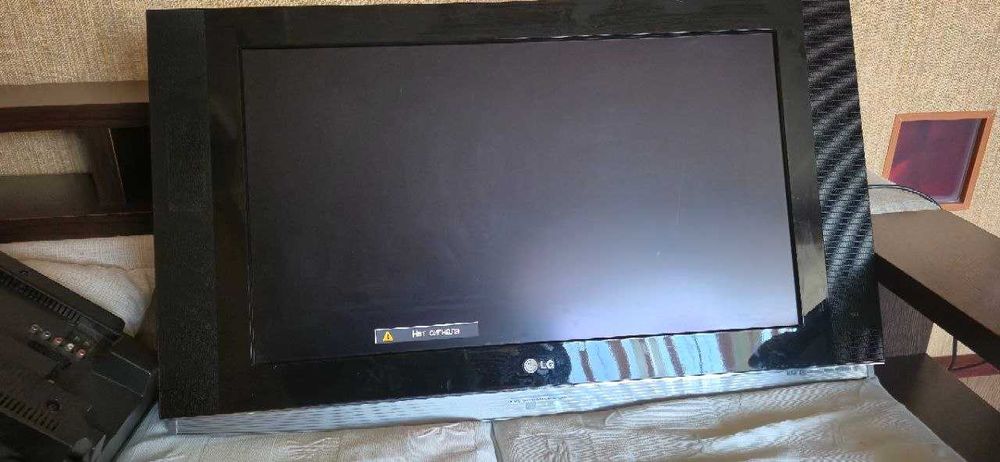 телевизор LCD 32 LG 32LX2R полностью в рабочем состояние