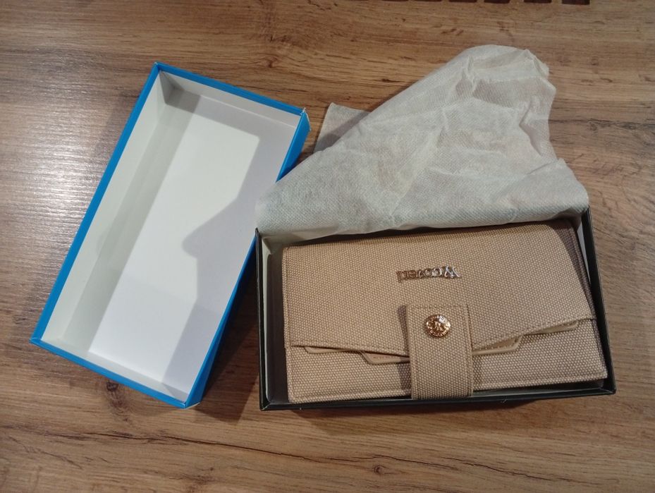 Кошелек новый  кожзам