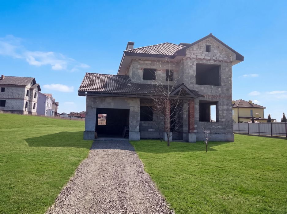Оренда будинку 199–213 м² у Home Resort — 7 будинків на вибір