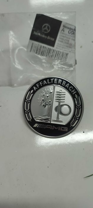 Oryginalny Emblemat Mercedes AMG