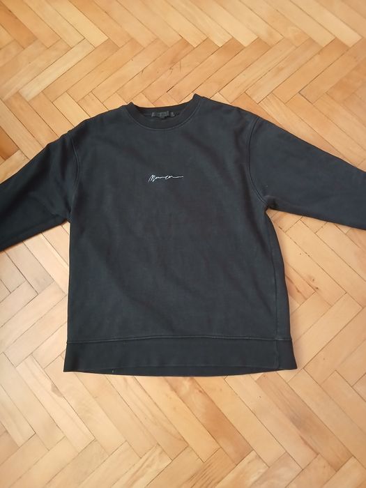 Bluza dresowa czarna z małym napisem L Mennace