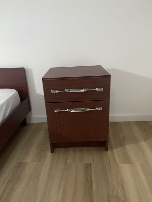 Conjunto de cama anos 70 com radio