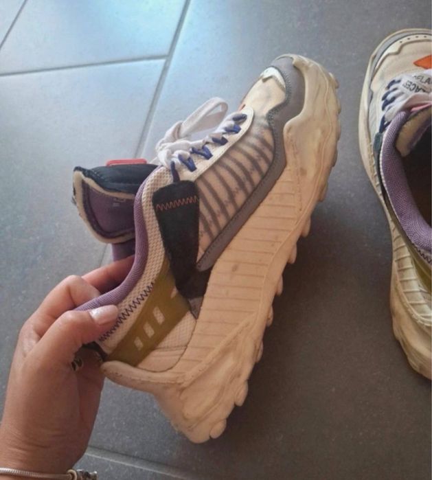 OFF WHITE odsy 100