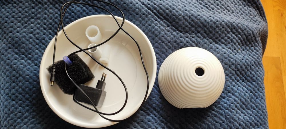 Fontanna ceramiczna Trixie biała