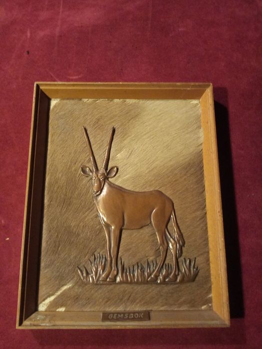 Quadro Antigo em Pele de Antílope (Gemsbok)