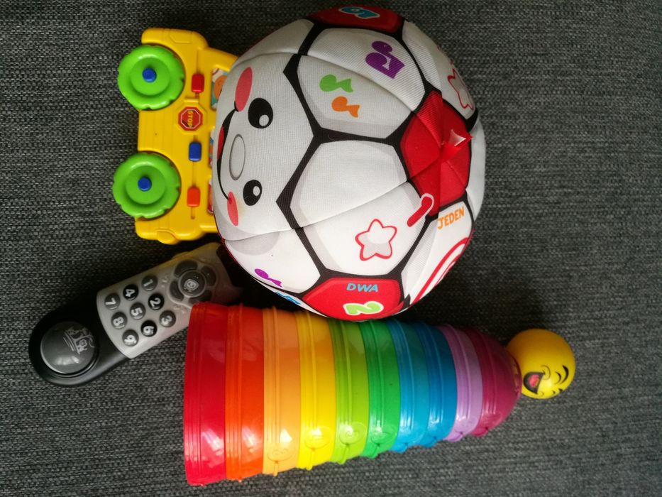 Zestaw zabawek Fisher Price +pilot+autko