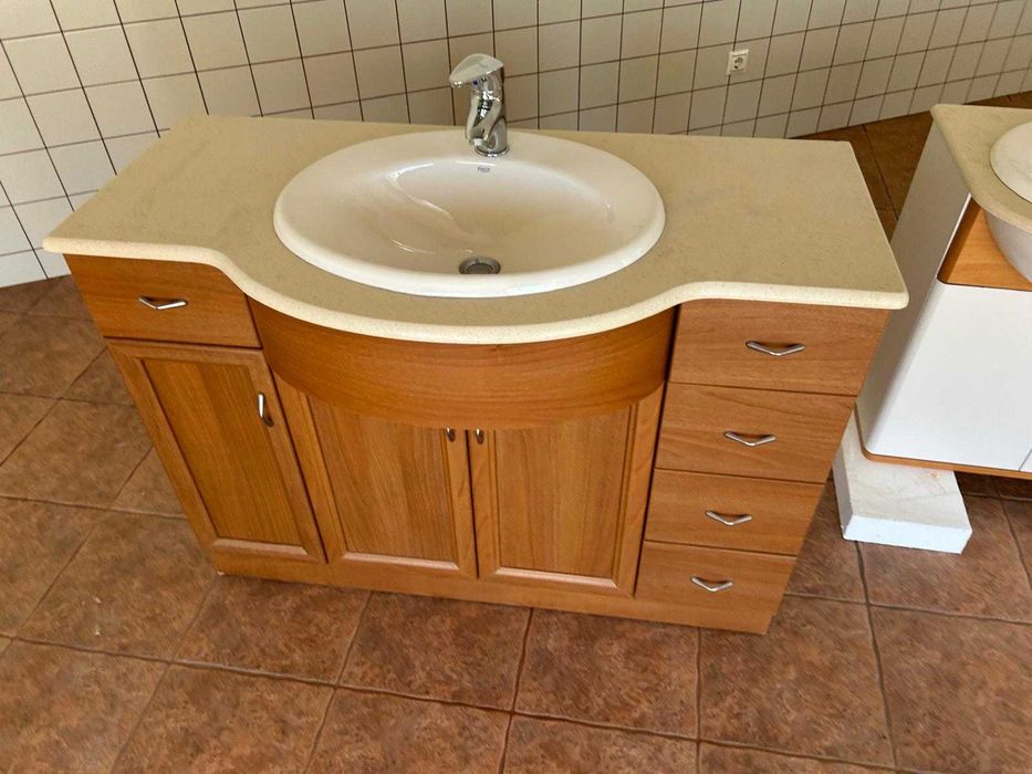 Movel de casa de banho  completo