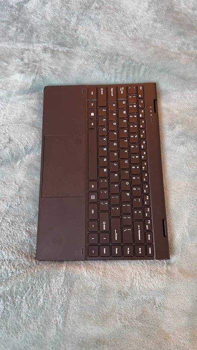 Portátil 2-em-1 KUU Flexone – 280€